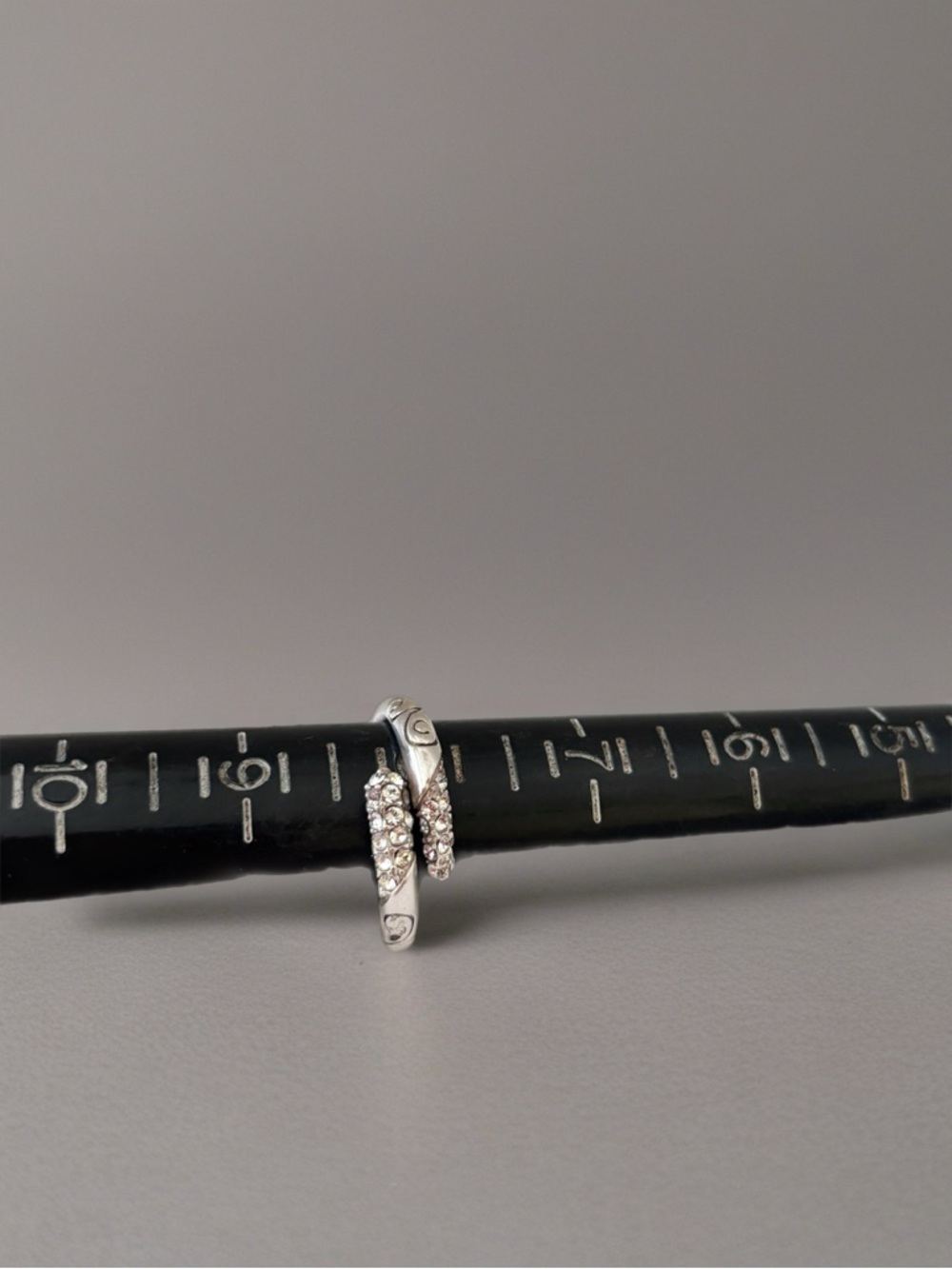 Brighton Cristalina Ring: Size: 8. Cristal wrap around ring. - Picture 9 of 9